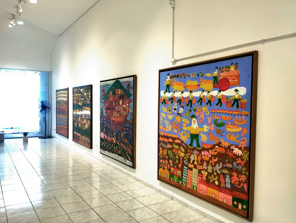 livro catálogo - Antônio Poteiro - 100 Anos - Errol flynn Galeria de Arte 012